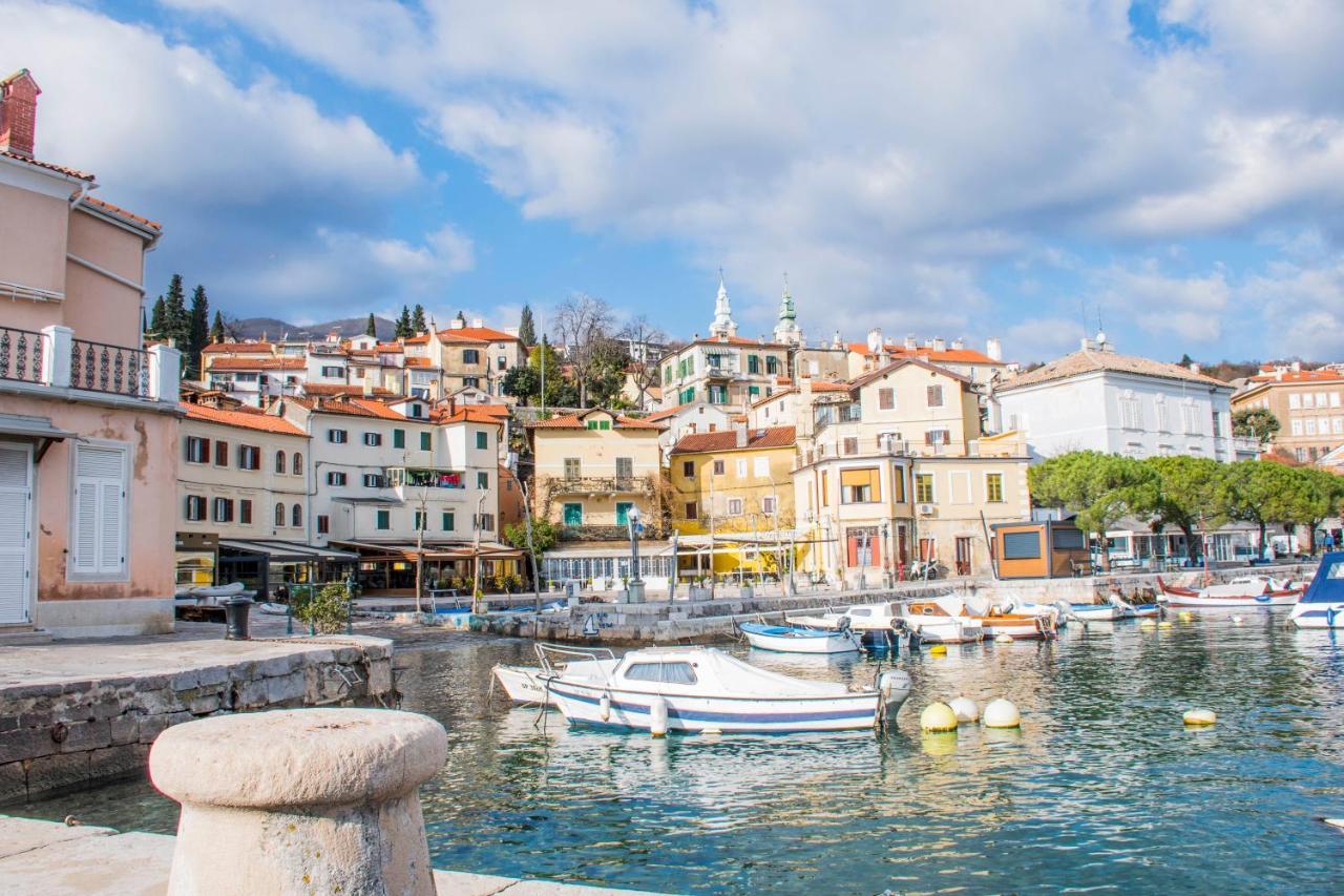 Apartments Relax Near Opatija Bagian luar foto