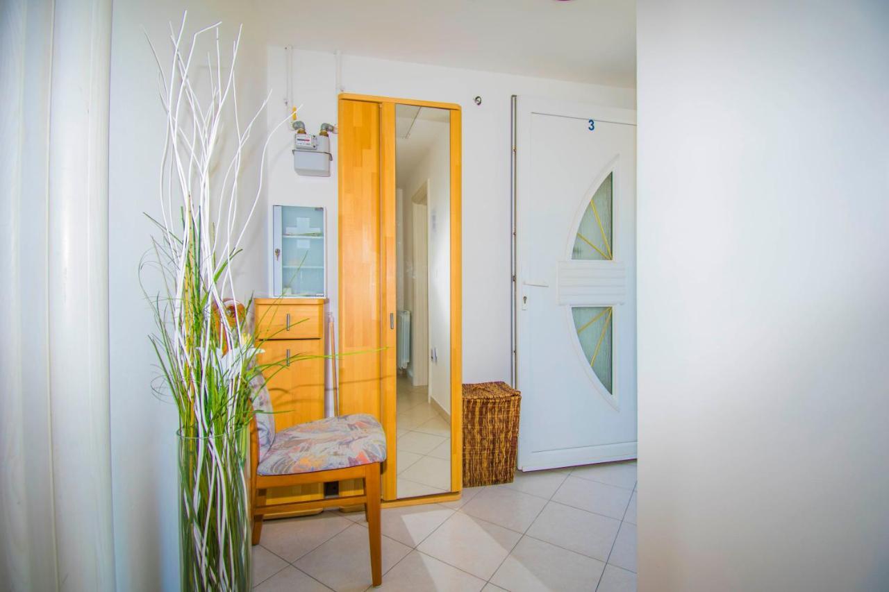 Apartments Relax Near Opatija Bagian luar foto
