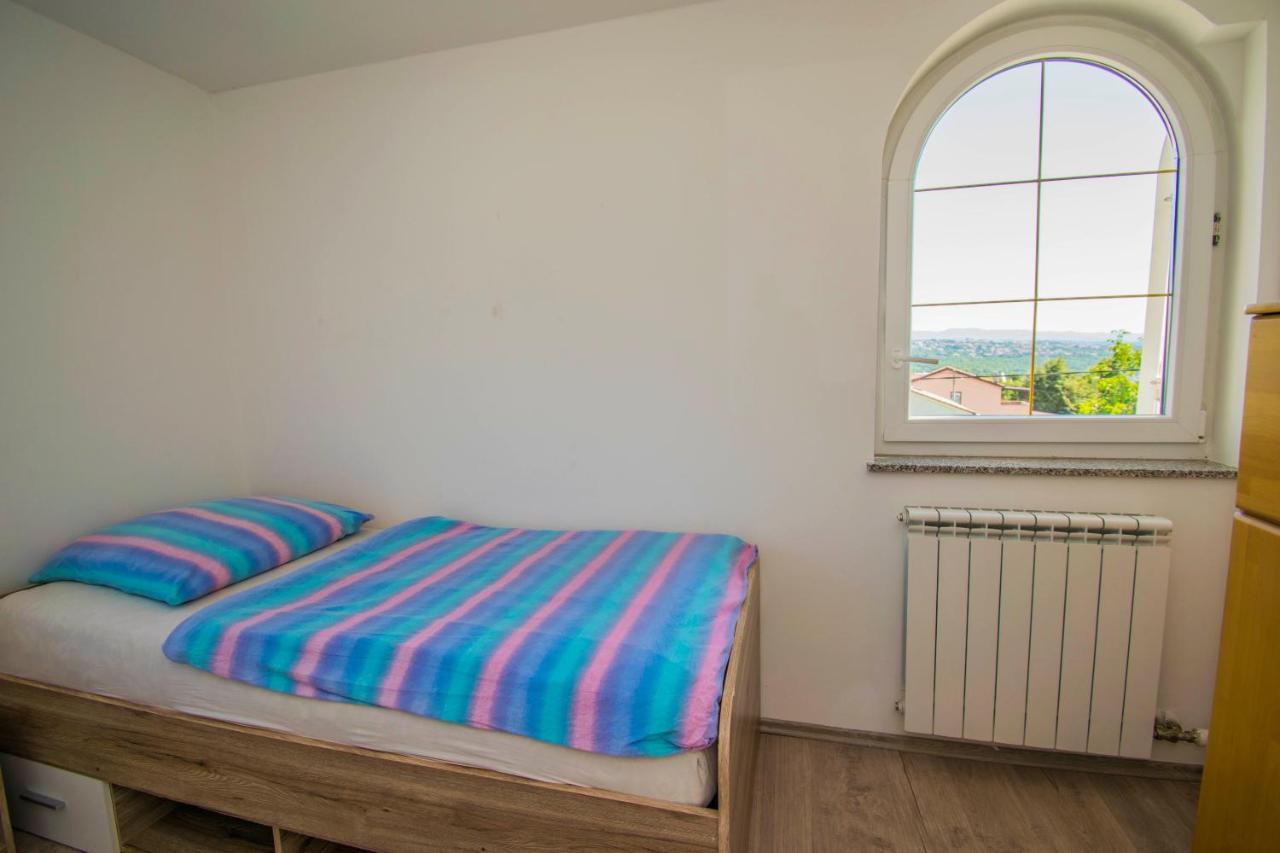 Apartments Relax Near Opatija Bagian luar foto