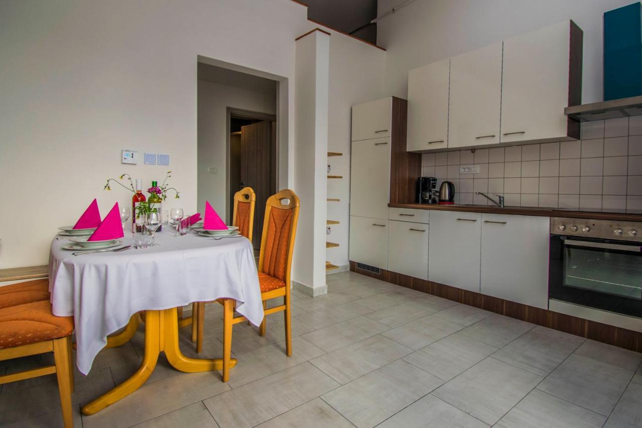 Apartments Relax Near Opatija Bagian luar foto