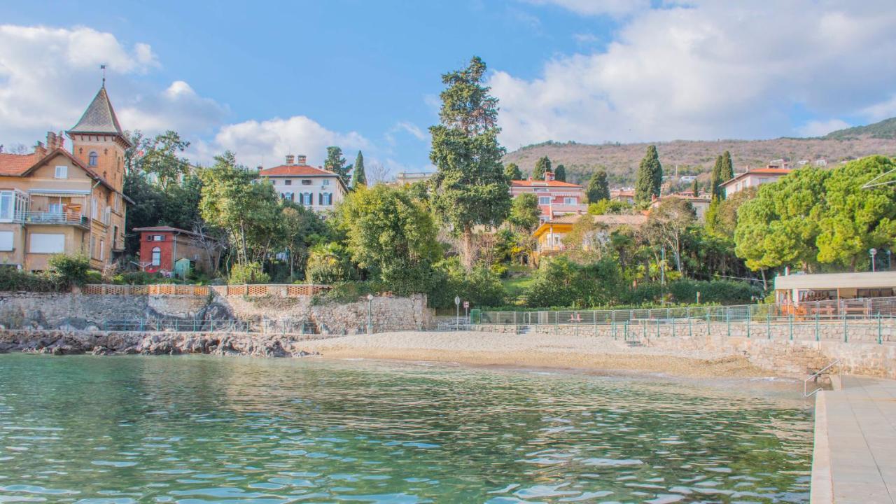 Apartments Relax Near Opatija Bagian luar foto