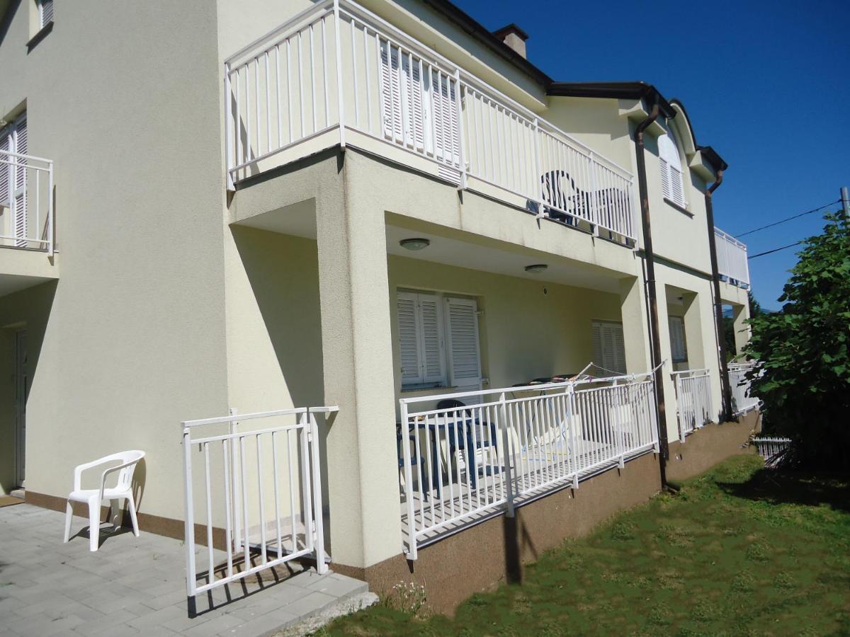 Apartments Relax Near Opatija Bagian luar foto